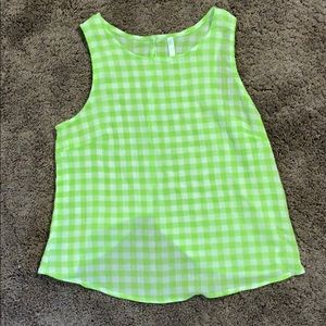 Button up back shirt